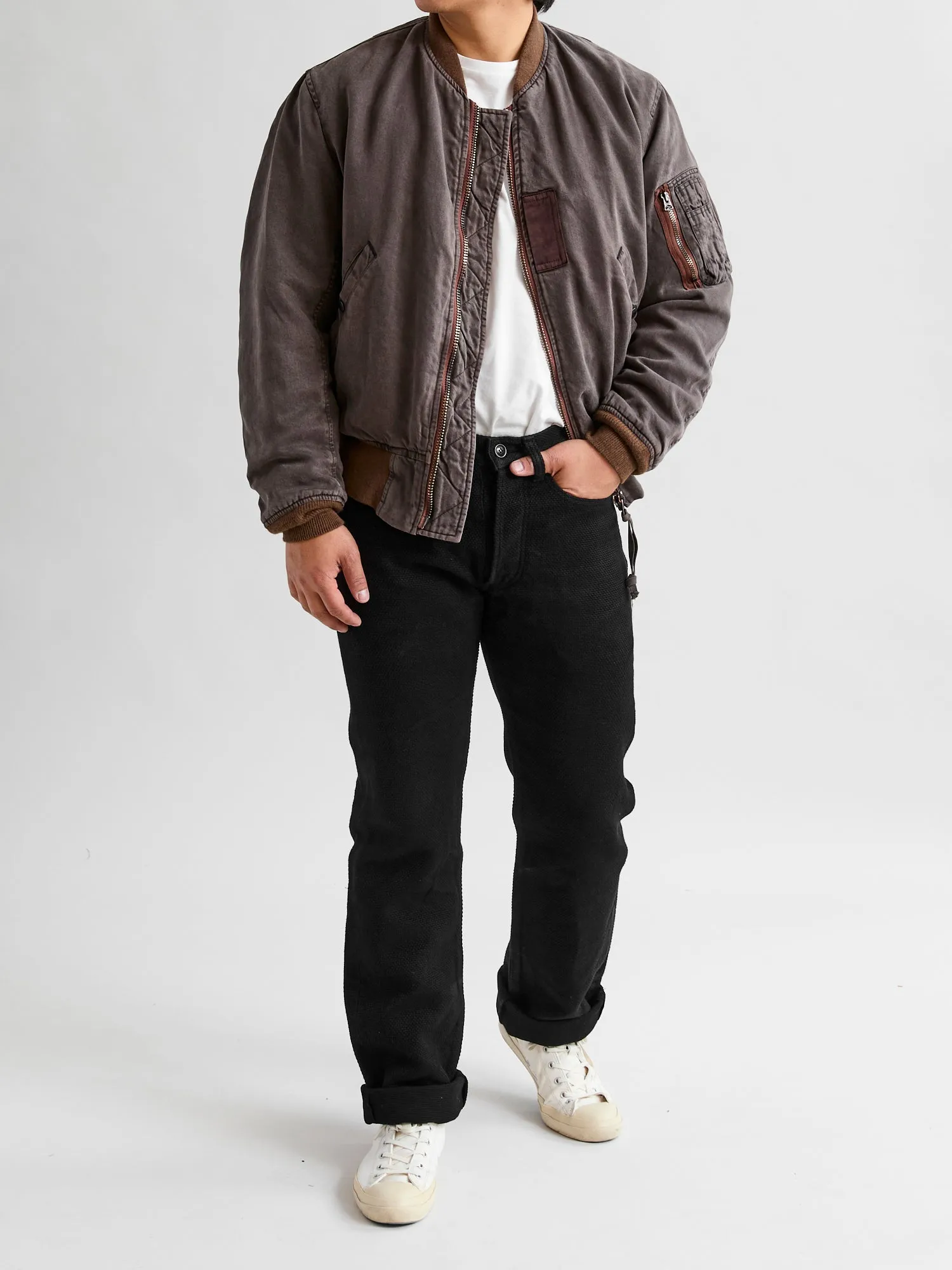 Slim Straight Fit 14oz Deep Black Kurozome Selvedge Sashiko Pants - 1877S Collection