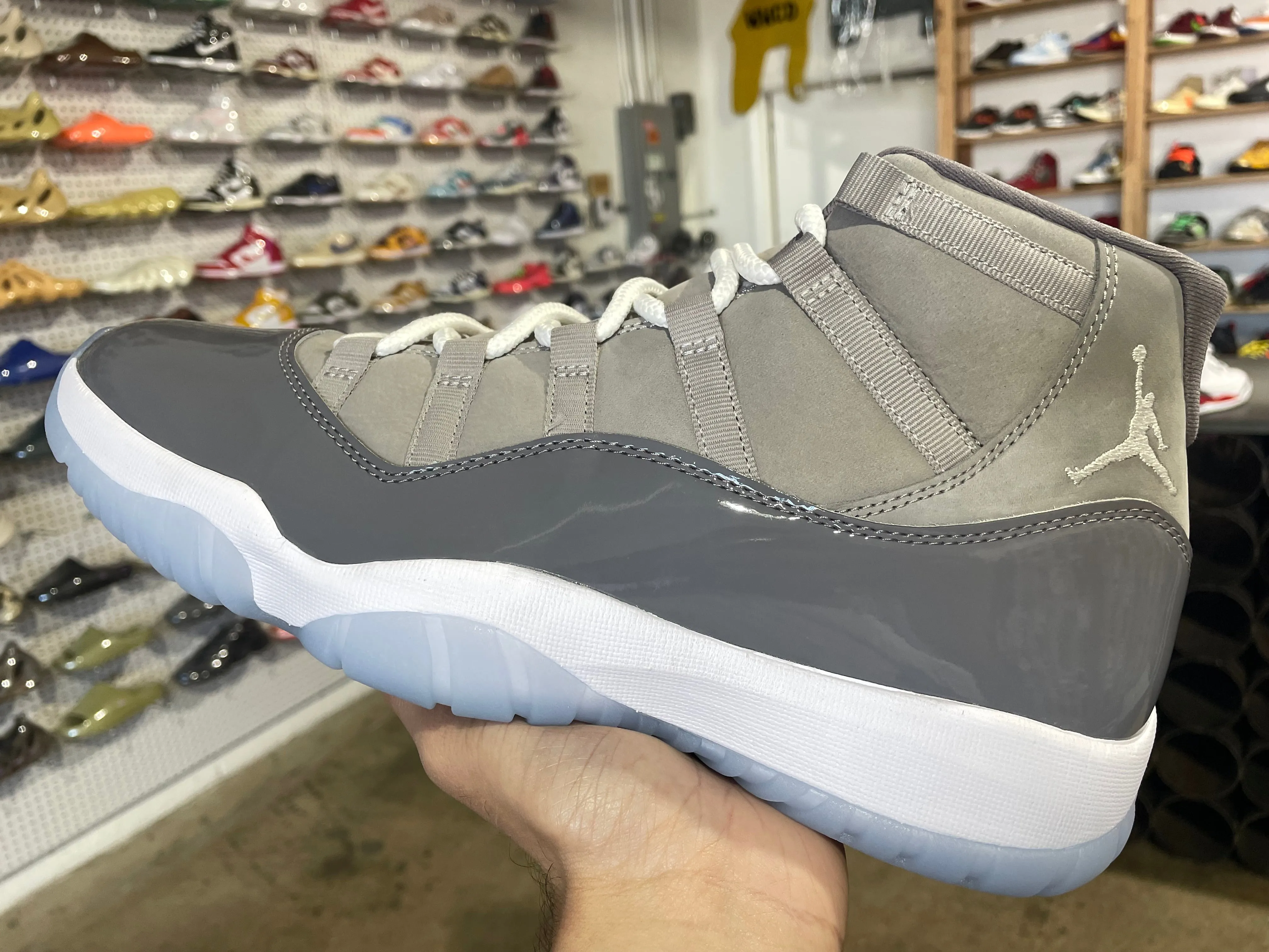 Air Jordan 11 Retro - Cool Grey
