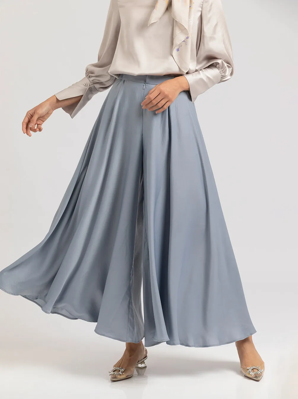 ANIKA PANTS PLAIN POWDER BLUE