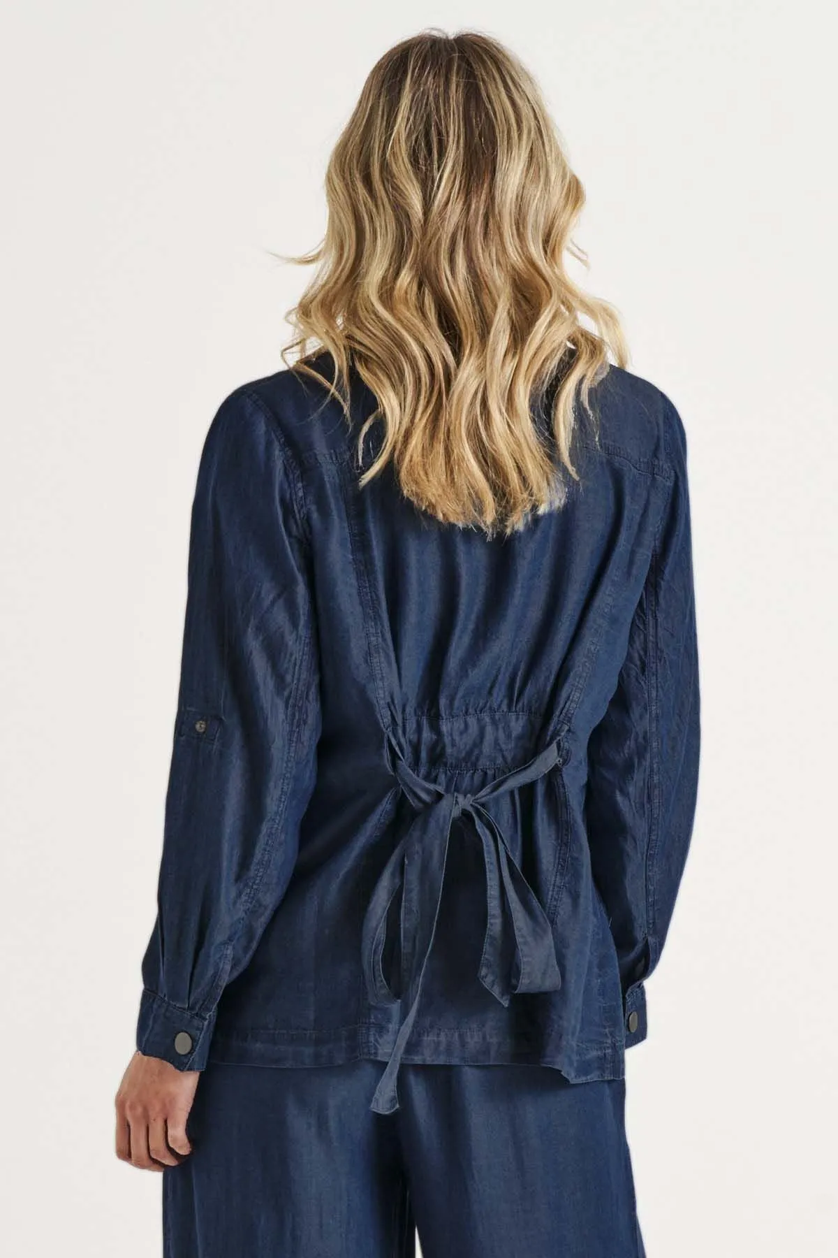 Betty Basics Lara Lyocell Jacket in Blue Haze