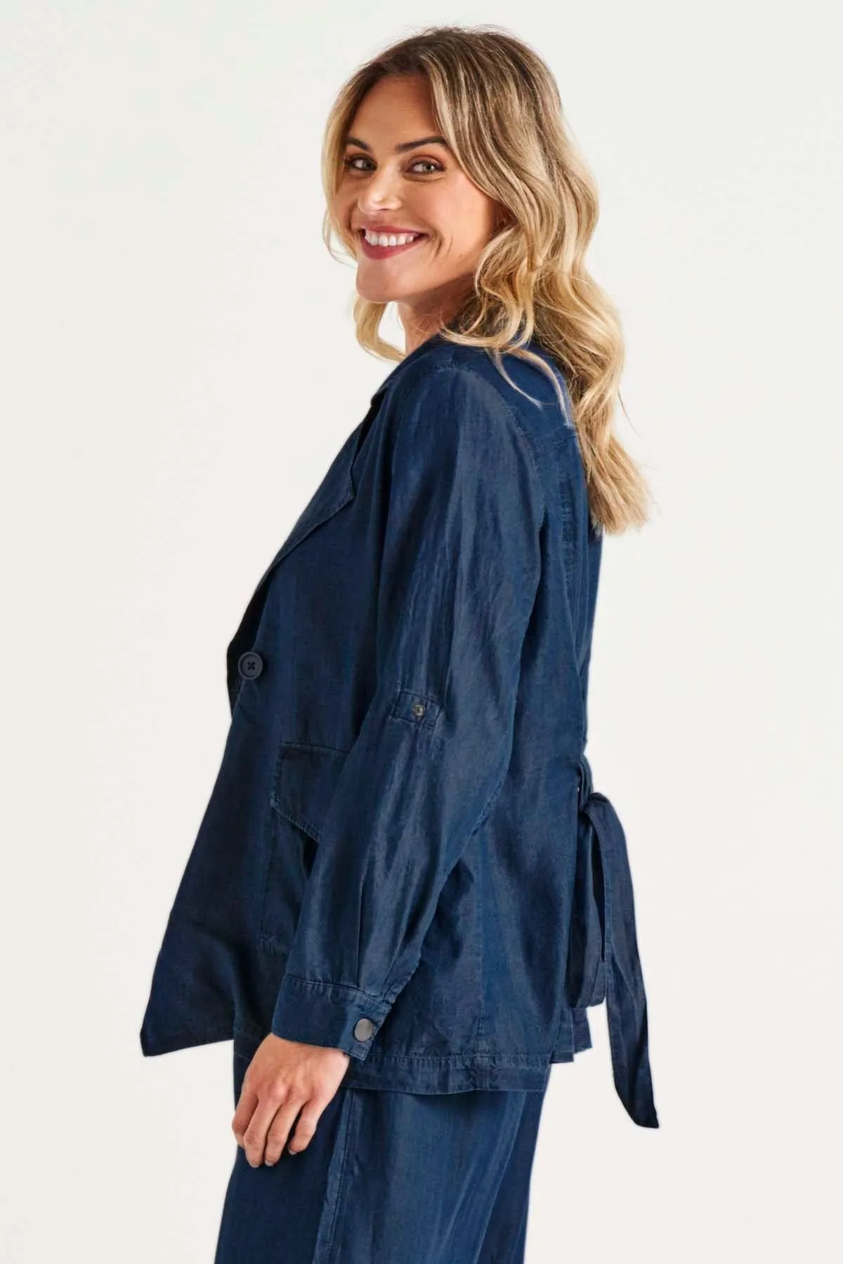 Betty Basics Lara Lyocell Jacket in Blue Haze