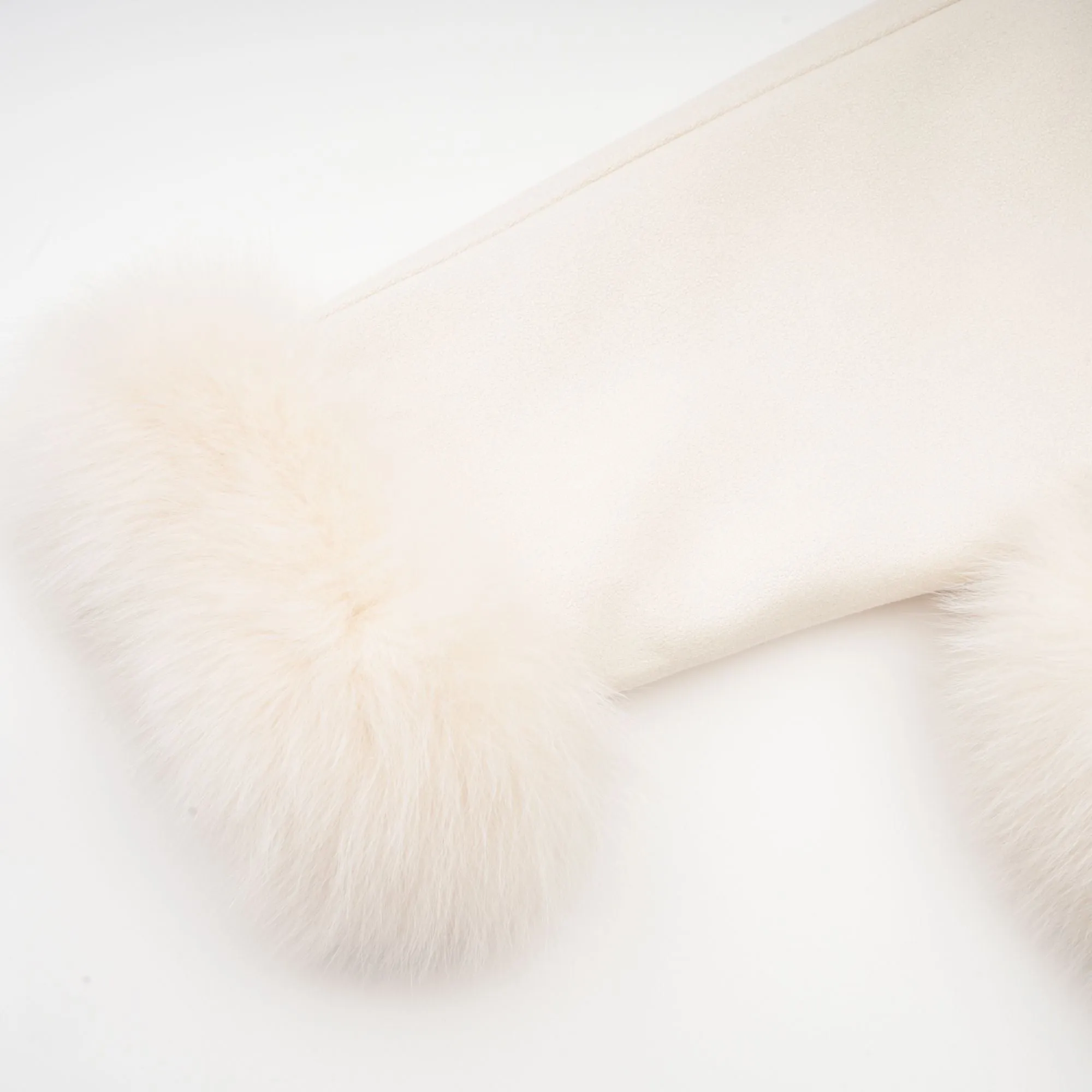Ccile white suede fur padded short coat