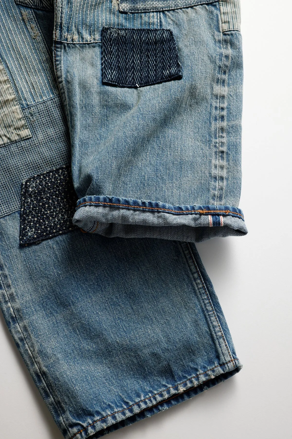 CLASSIC STRAIGHT DENIM CS109