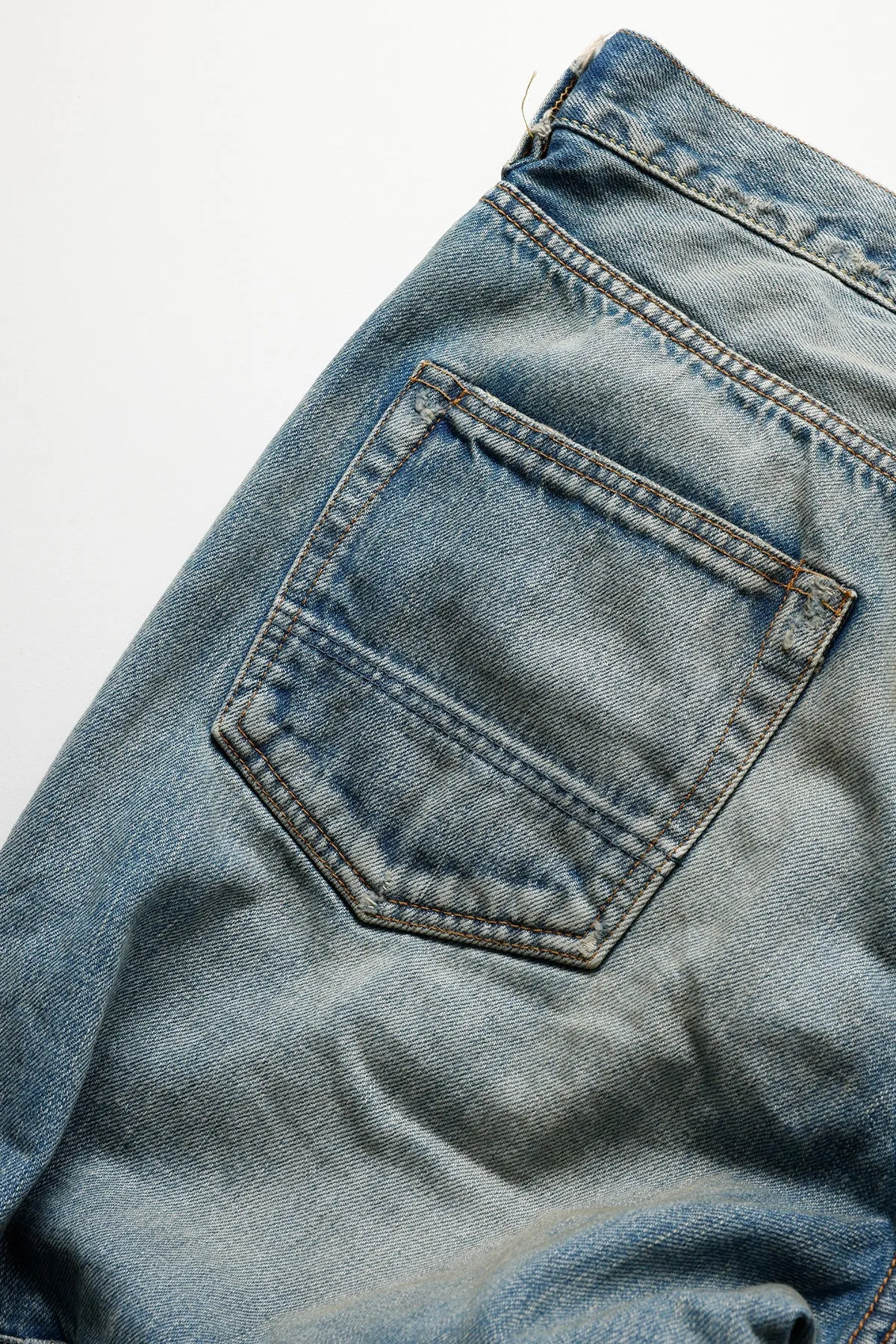 CLASSIC STRAIGHT DENIM CS109