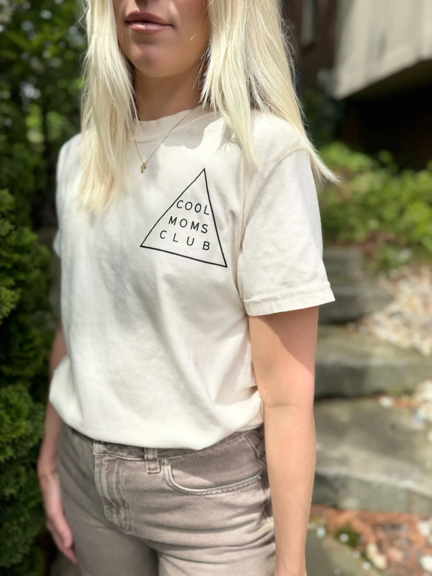 Cool Moms Club Heavyweight T-Shirt - Ivory