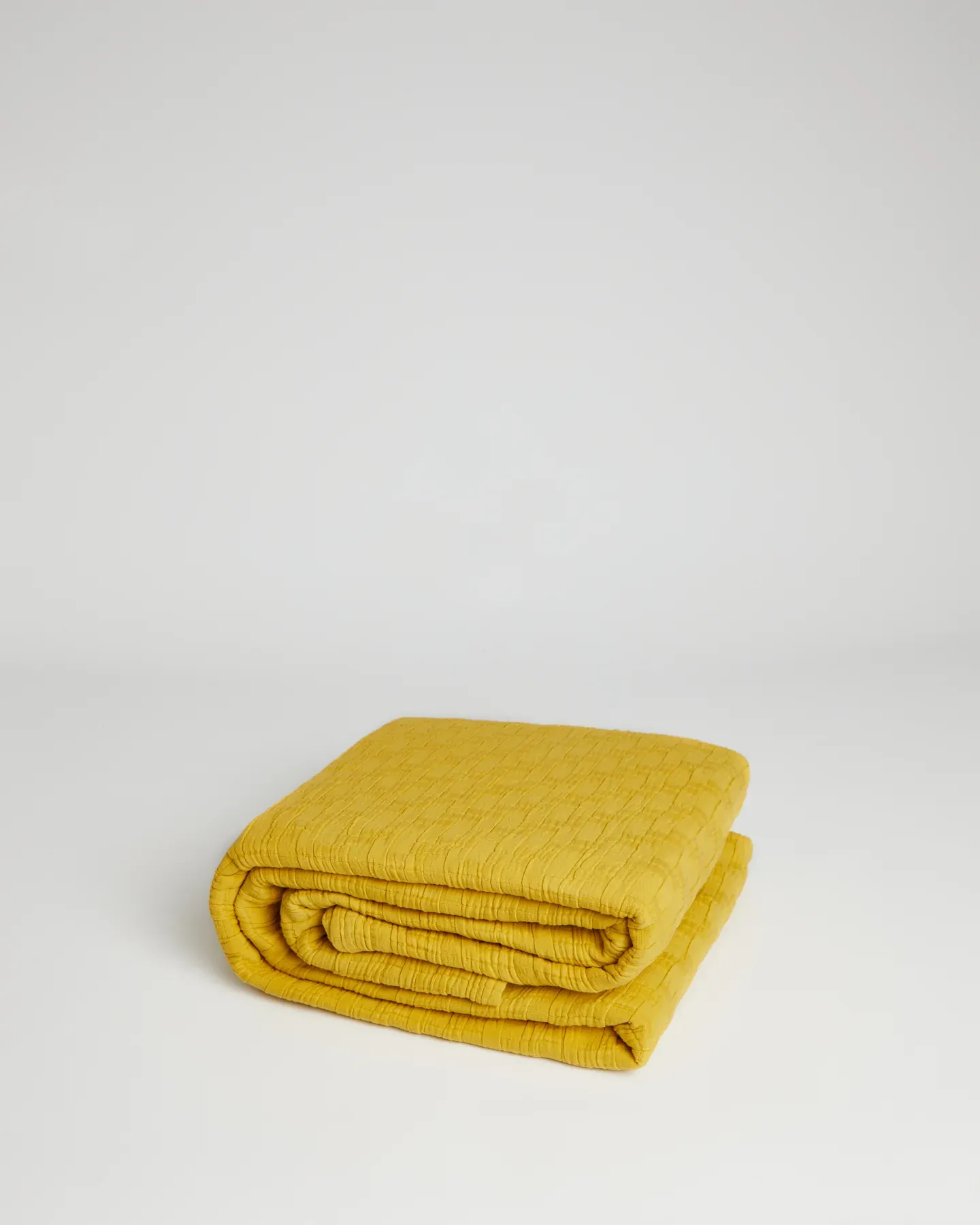 Foxford Gold Matelassé Waffle Throw