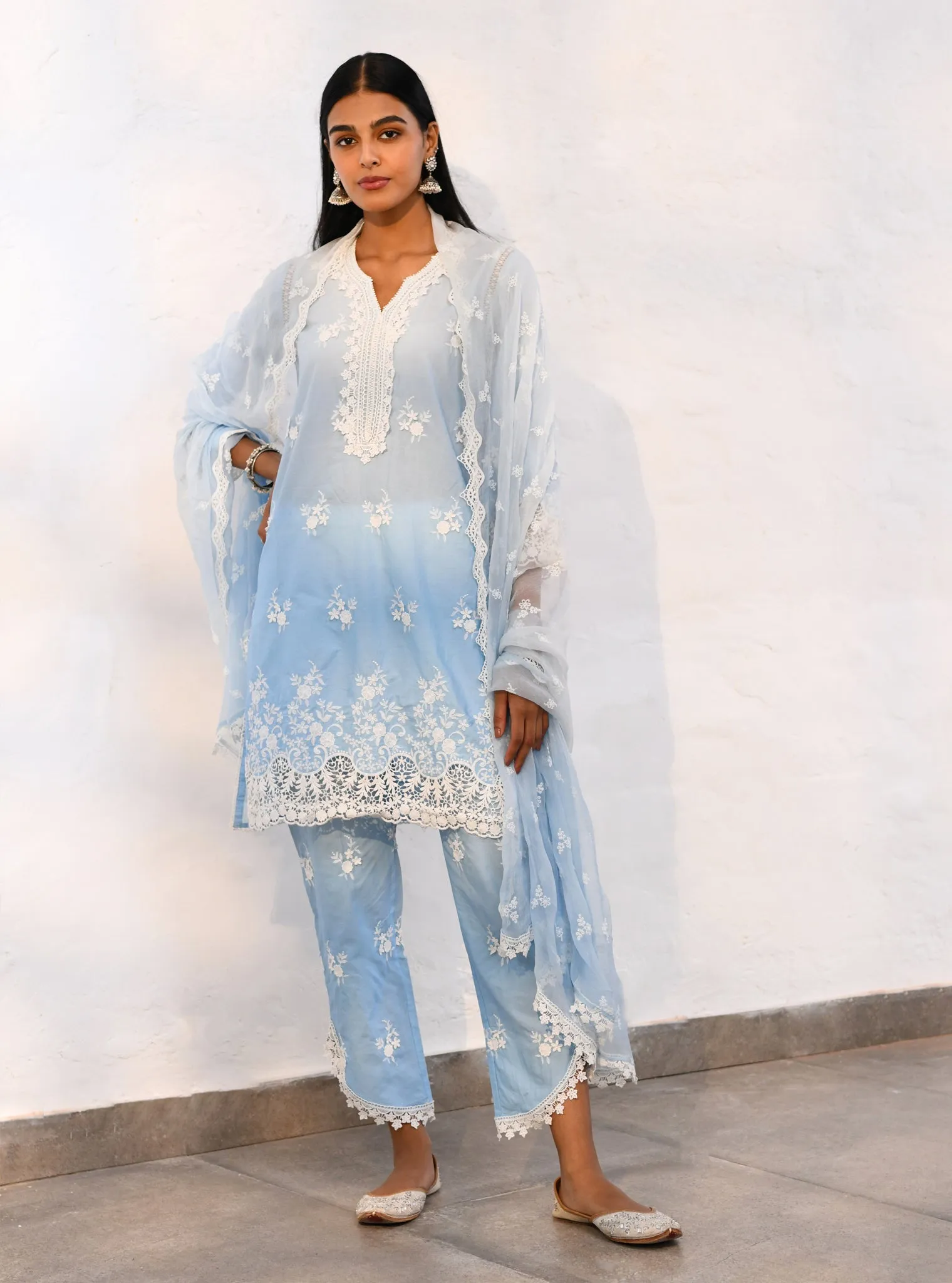 Mulmul Cotton Chapoli Blue Kurta With Mulmul Cotton Chapoli Blue Pant