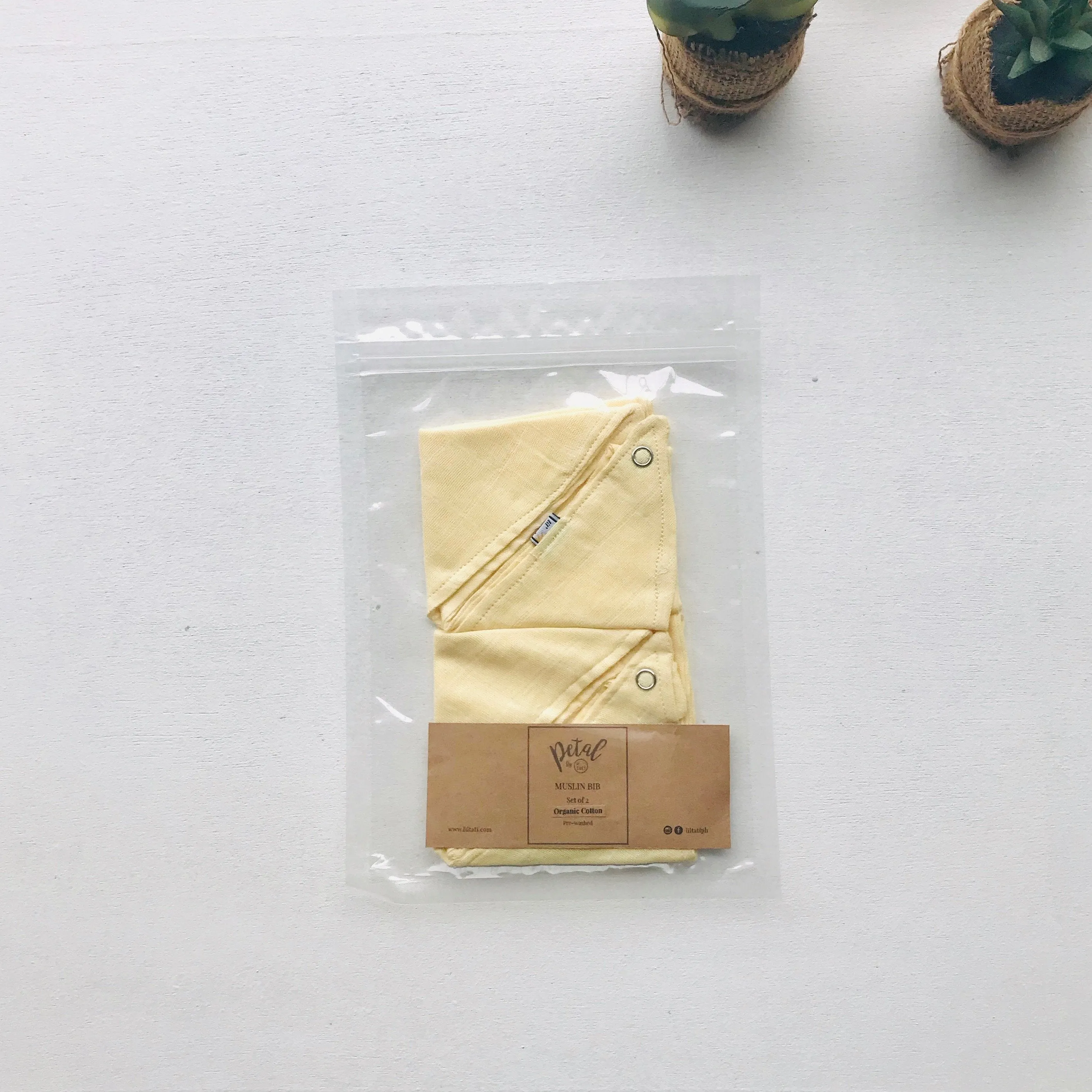 Organic Muslin Bib