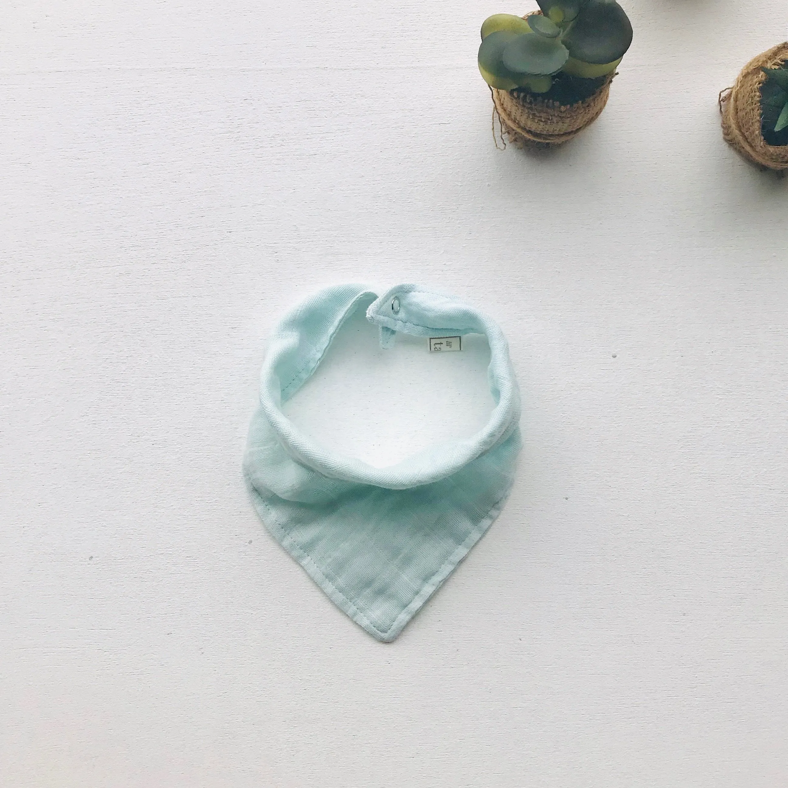 Organic Muslin Bib