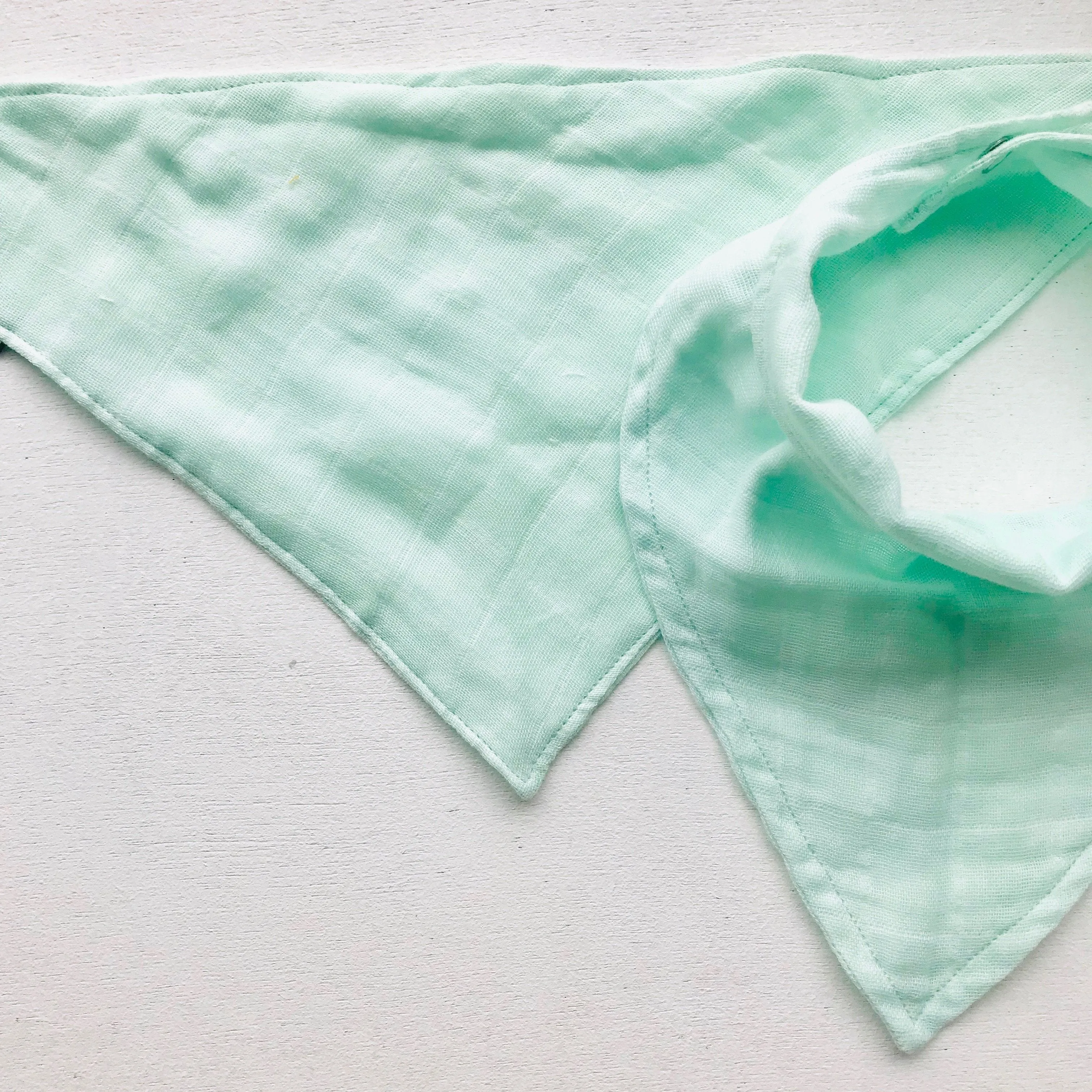 Organic Muslin Bib